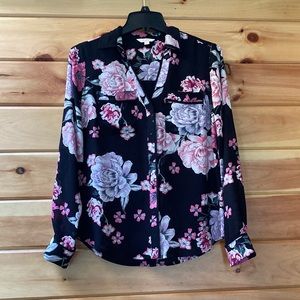 CANDIE’S WOMEN BUTTON DOWN BLOUSE.